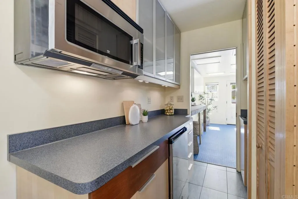 https://cdn.realtyfeed.com/cdn/127/306729115/988db641d04f3d9242089e9ea8780537.webp