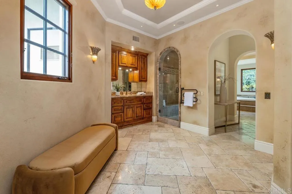 https://cdn.realtyfeed.com/cdn/127/306729124/0a99c6bef33c58657ec75df7faa2966e.webp