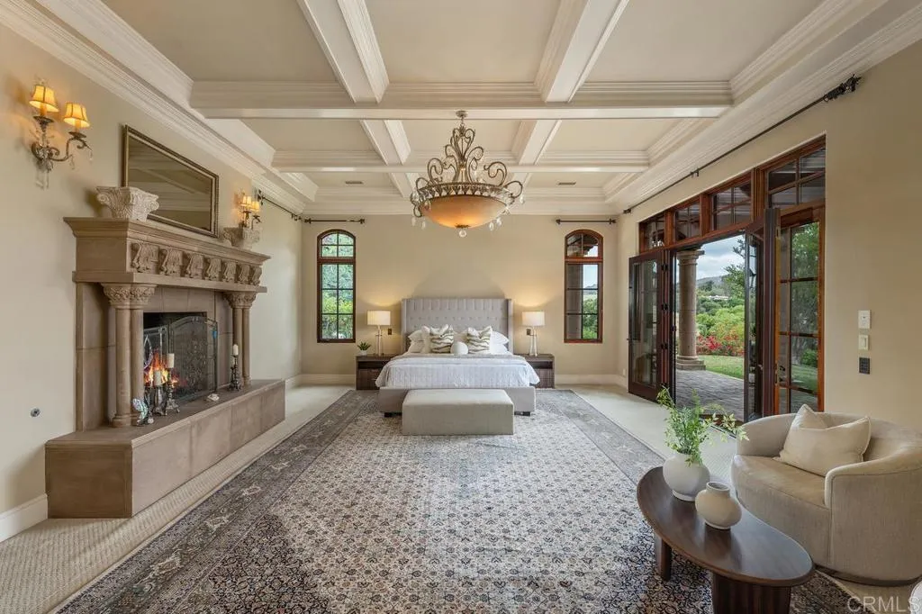 https://cdn.realtyfeed.com/cdn/127/306729124/2b160e635ca7d9172e9d6e6a62909792.webp