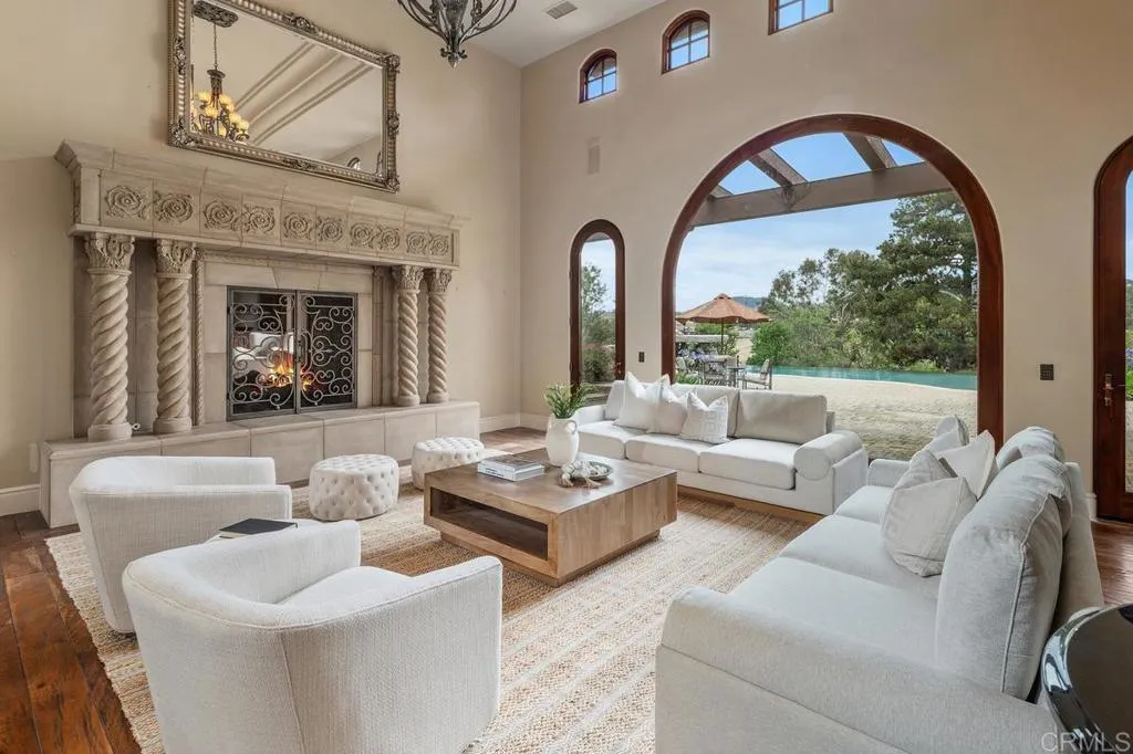 https://cdn.realtyfeed.com/cdn/127/306729124/d7fe1ae18b5215fd896aa85c3de4fee1.webp