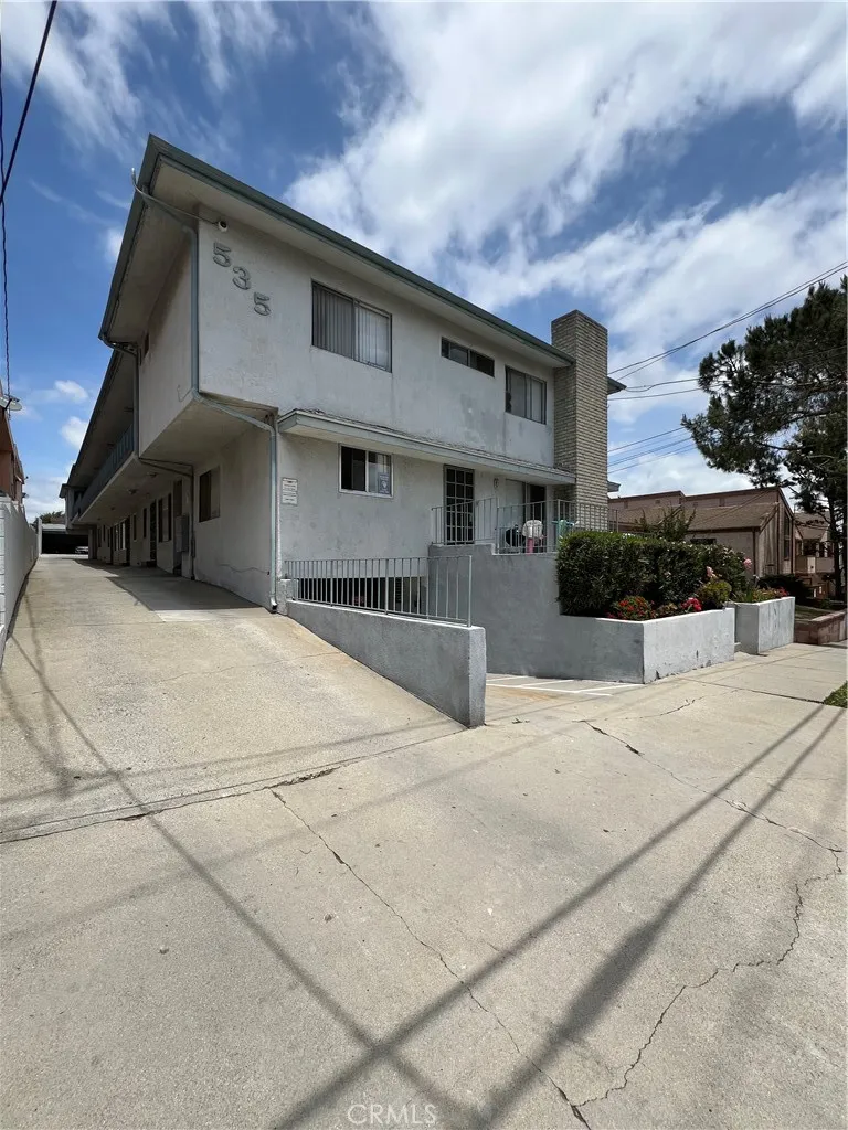 Inglewood, CA 90302