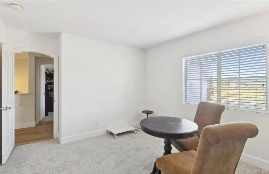 https://cdn.realtyfeed.com/cdn/127/306729146/291f66acb40af40ec50d18cd3297912f.webp
