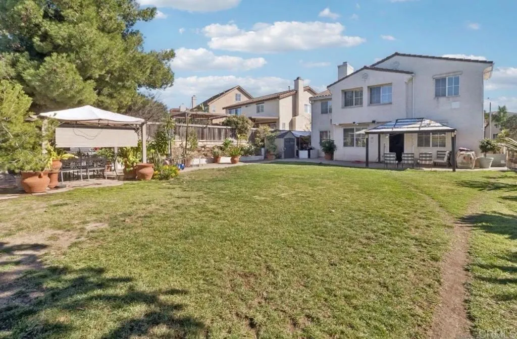 https://cdn.realtyfeed.com/cdn/127/306729146/33934d56059846f9fd3bd0ebe6bb6af5.webp