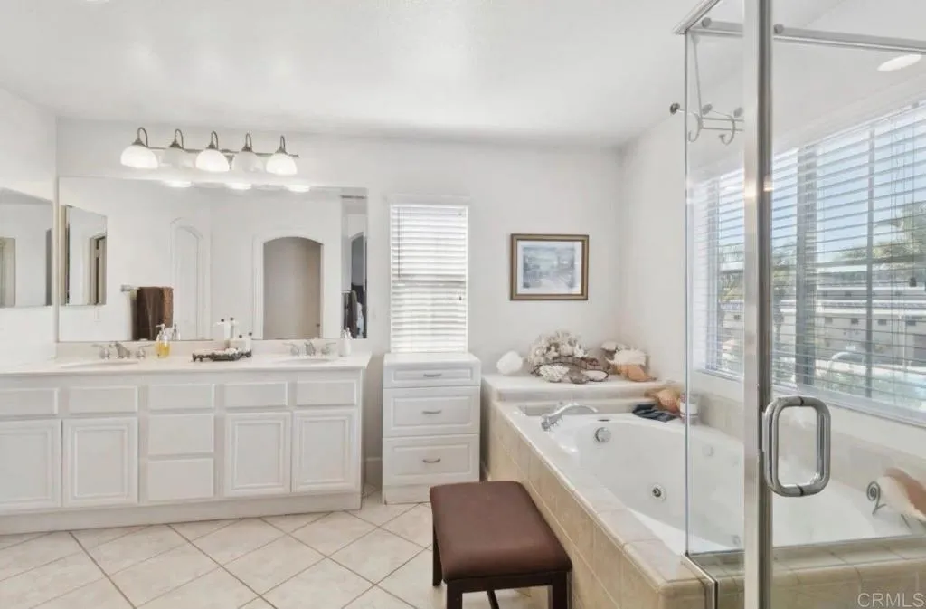 https://cdn.realtyfeed.com/cdn/127/306729146/7fdb347888629852642f9f41be3d60d4.webp
