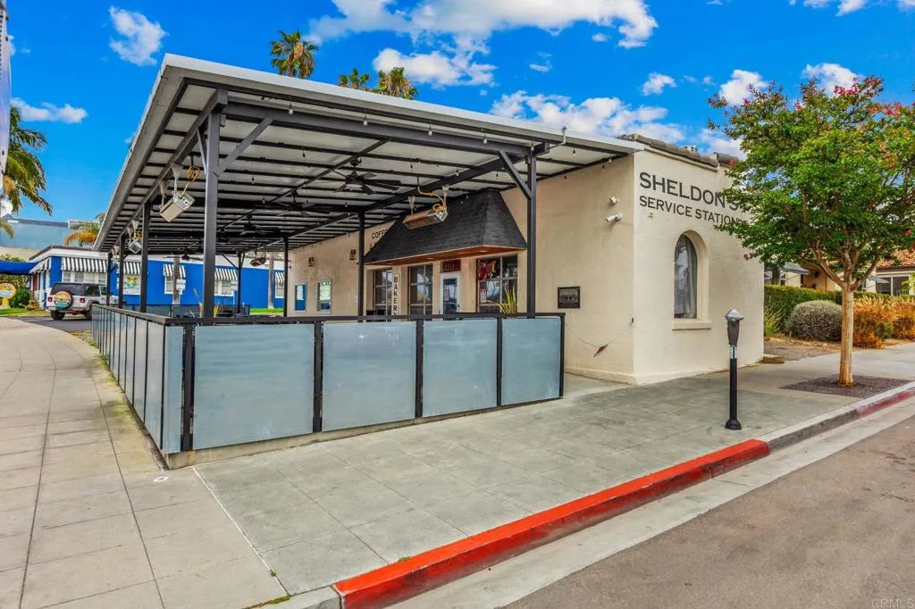https://cdn.realtyfeed.com/cdn/127/306729147/3319d7360f14f1761f1c35b95c49d3f1.webp