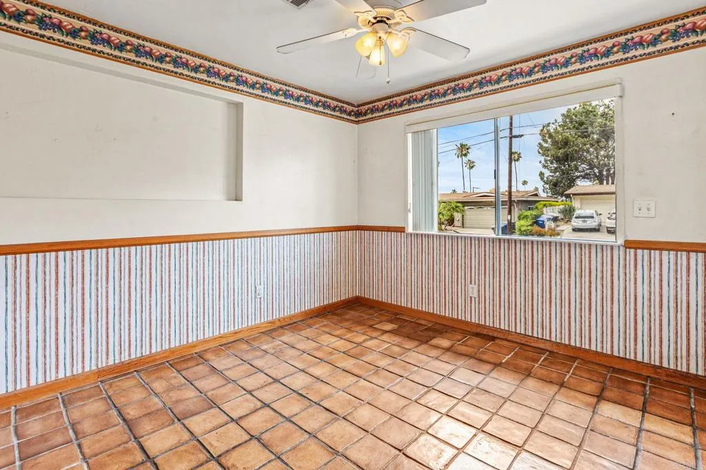 https://cdn.realtyfeed.com/cdn/127/306729147/cb4054b673bdb711621a3e537b3898ed.webp