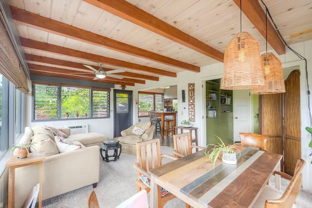 https://cdn.realtyfeed.com/cdn/127/306729156/0e99dca89cf6b01003b4d4b180c951fb.webp