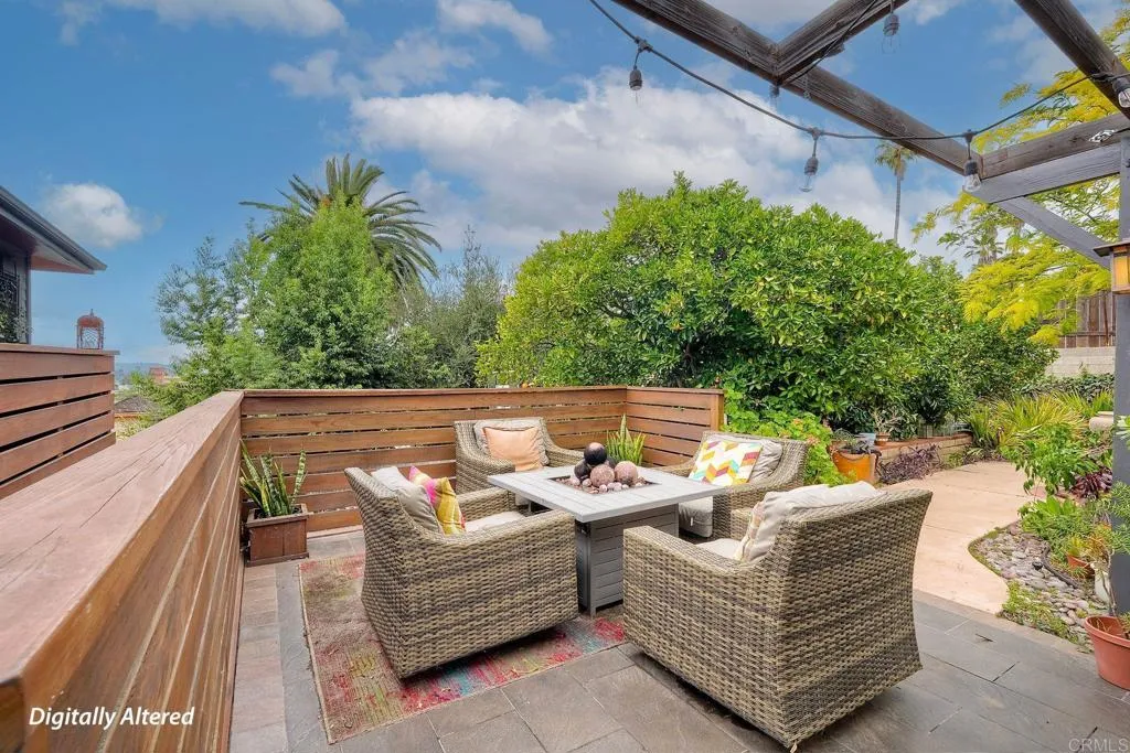 https://cdn.realtyfeed.com/cdn/127/306729156/206c861a5bdede8229095392f931492b.webp