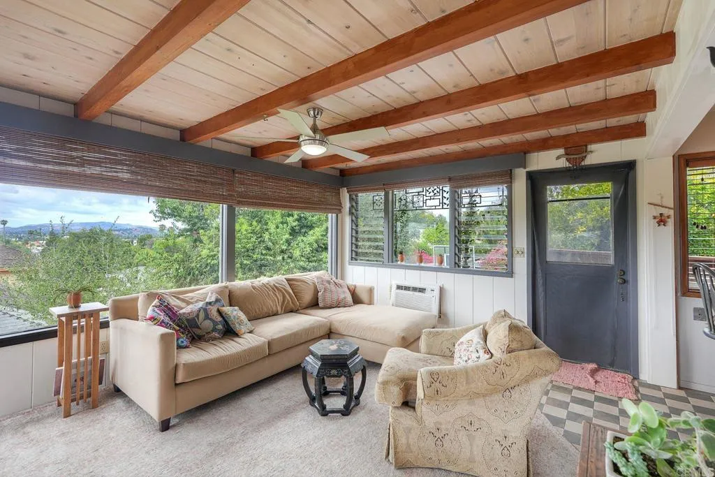 https://cdn.realtyfeed.com/cdn/127/306729156/4e3777a567b599c457f5c267619f047e.webp