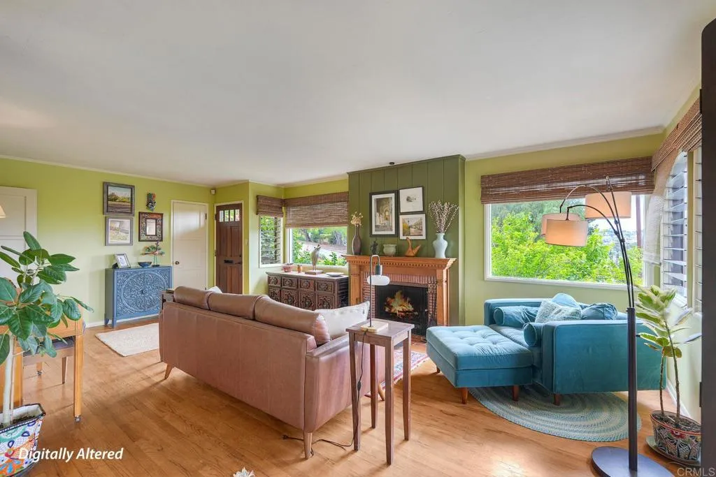 https://cdn.realtyfeed.com/cdn/127/306729156/90e33994e0ec7734ae6ab3f889684a85.webp