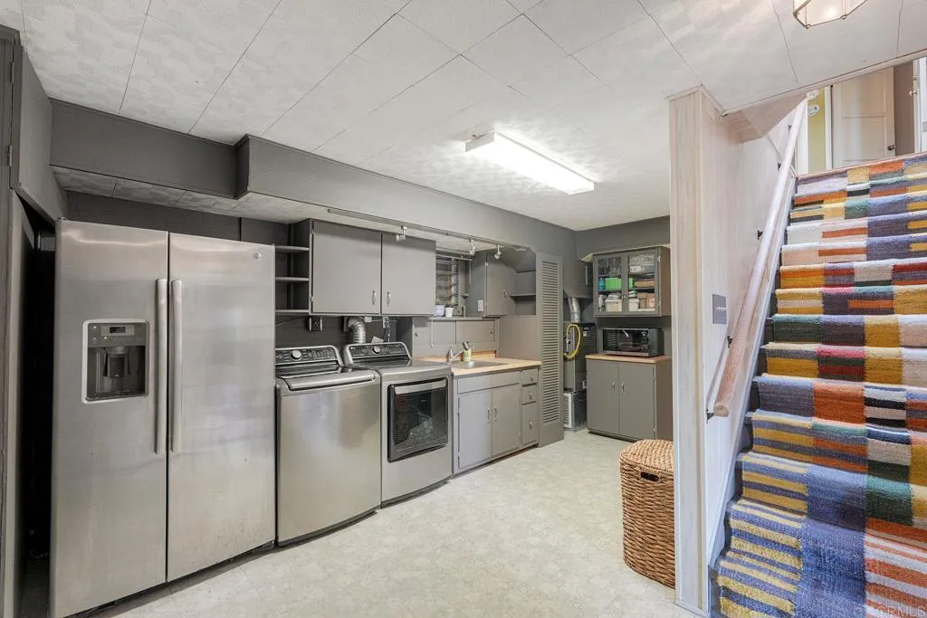 https://cdn.realtyfeed.com/cdn/127/306729156/eed9144f487e9f54db5cb9c46b061173.webp