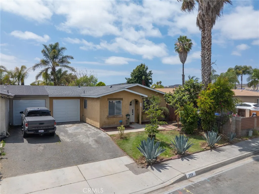 https://cdn.realtyfeed.com/cdn/127/306729169/6918bda427ac8bbc03e59ea16284bf53.webp