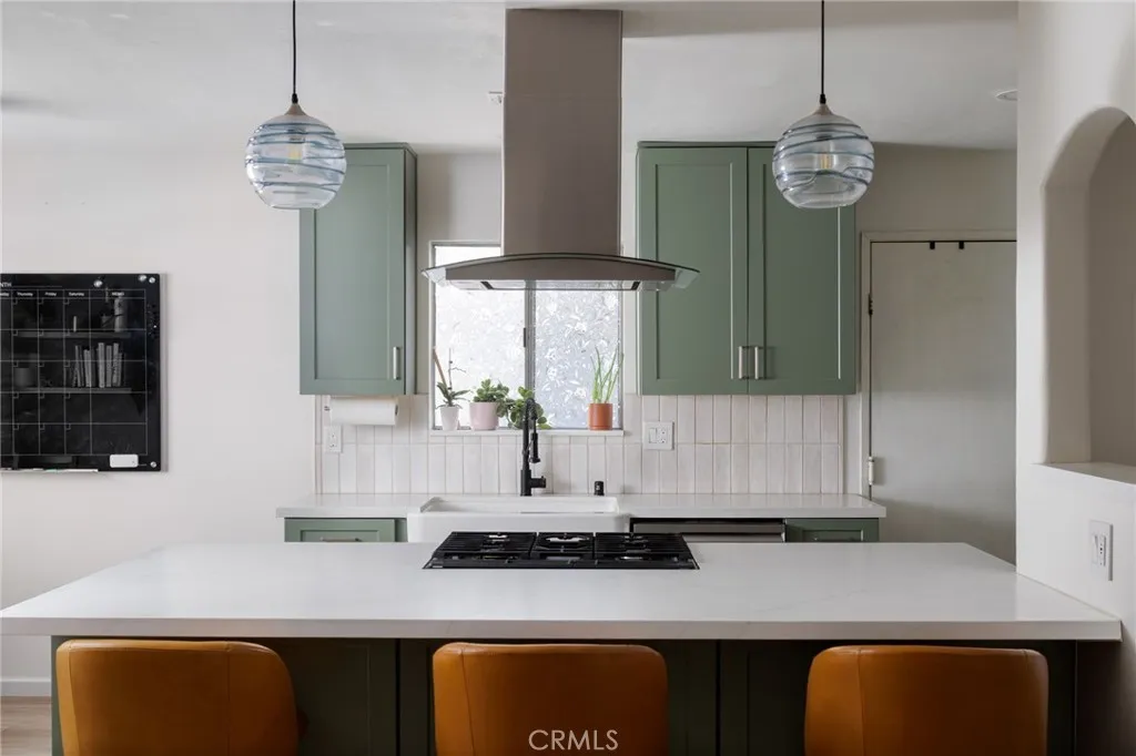 https://cdn.realtyfeed.com/cdn/127/306729169/9bb4d15b30edba7e0ec1354a02d36554.webp