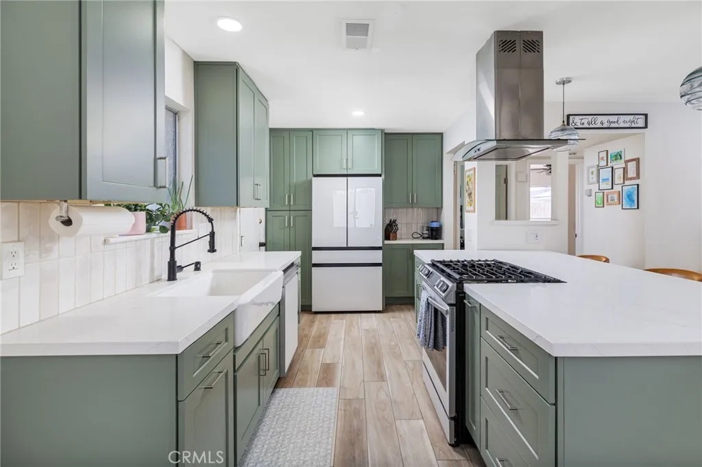 Photo #9: SW26115396 Listing: Photo #9