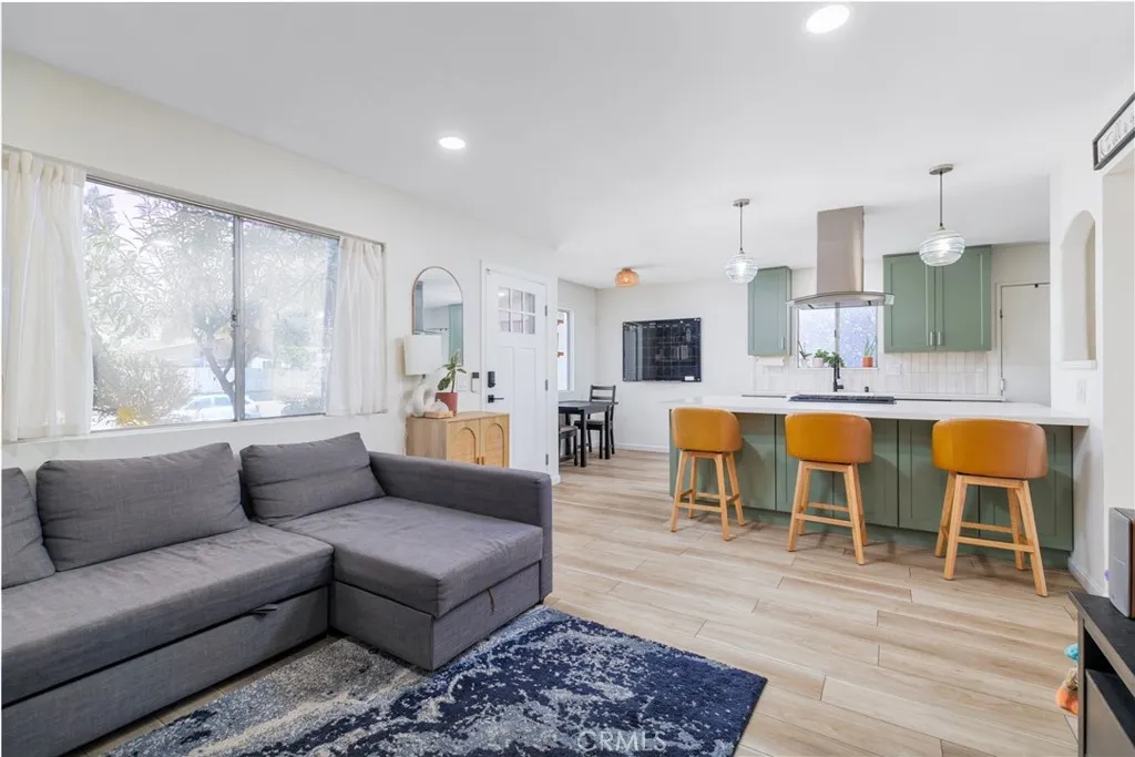 Photo #6: SW26115396 Listing: Photo #6