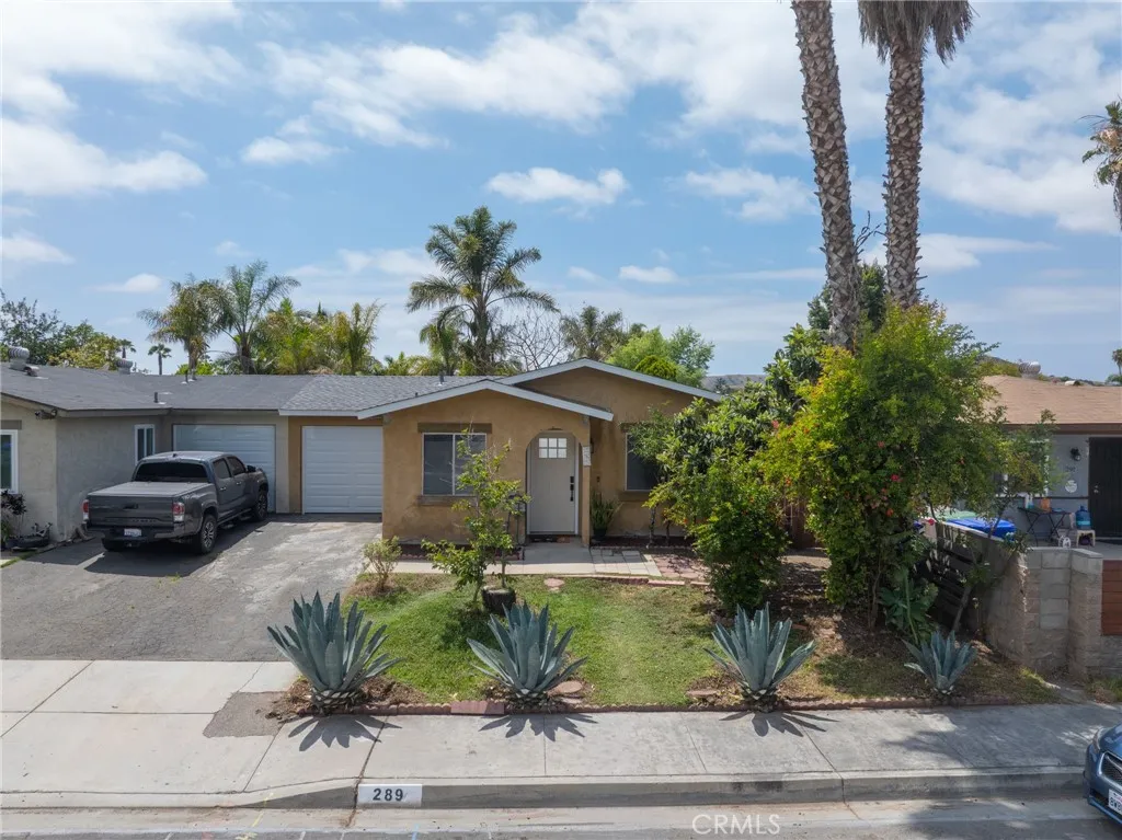 https://cdn.realtyfeed.com/cdn/127/306729169/d70432d72864e874437e18b411c517be.webp