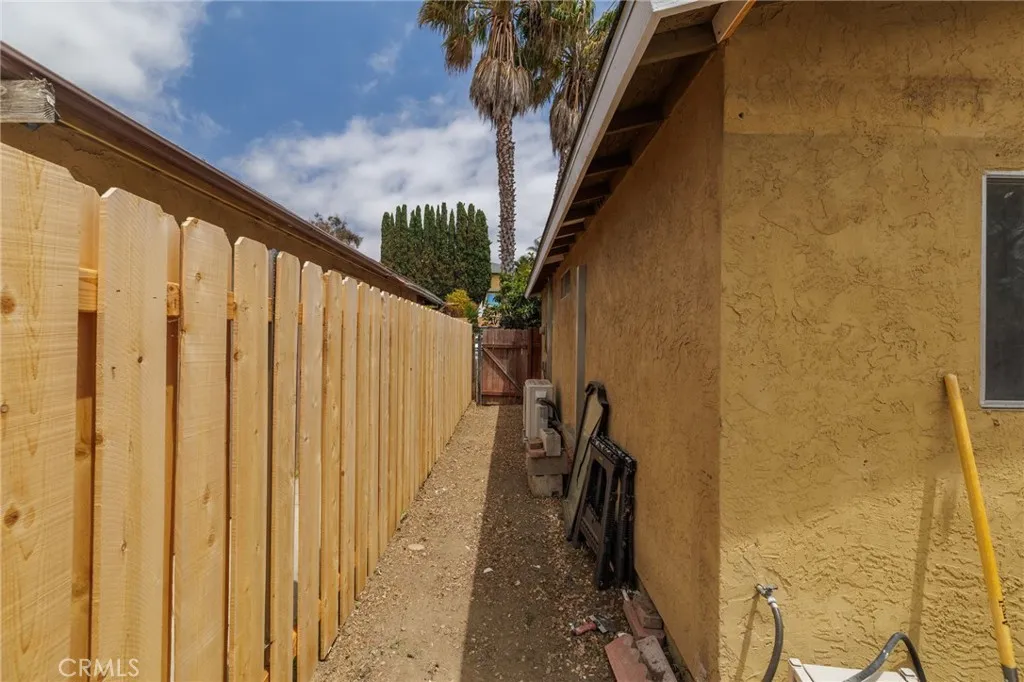 https://cdn.realtyfeed.com/cdn/127/306729169/ee532881e16b6cdb64d70e793e91763e.webp