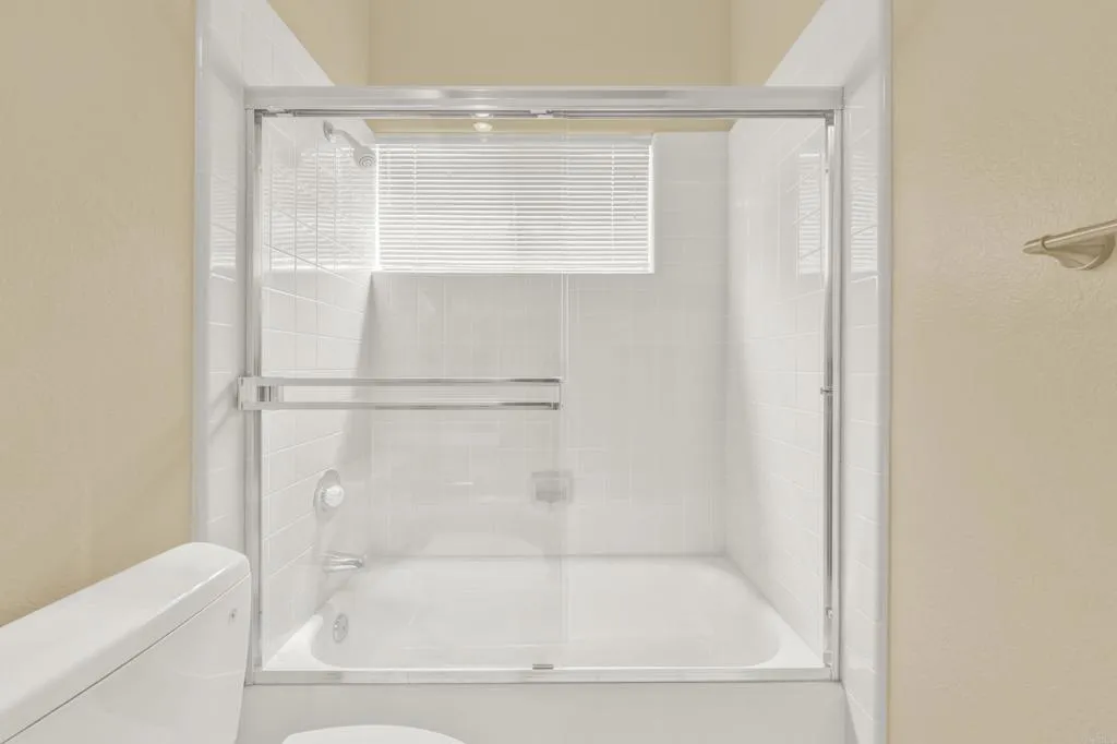 https://cdn.realtyfeed.com/cdn/127/306729178/2b7bca7012a48ae7e7c6bd4060c437a3.webp