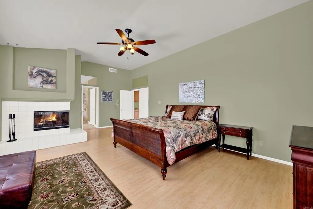 https://cdn.realtyfeed.com/cdn/127/306729178/3de2c9e564aa0d180dfd0aab910e99df.webp