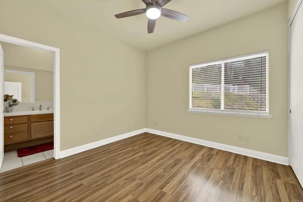 https://cdn.realtyfeed.com/cdn/127/306729178/4e5e47fd36eb8241152039e45692eb5c.webp