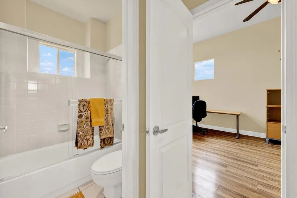 https://cdn.realtyfeed.com/cdn/127/306729178/81bfdc5fdec52d75cf101697d89eca7b.webp