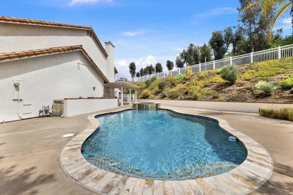 https://cdn.realtyfeed.com/cdn/127/306729178/da75370f7bd7b9881d617ab9268e03b5.webp