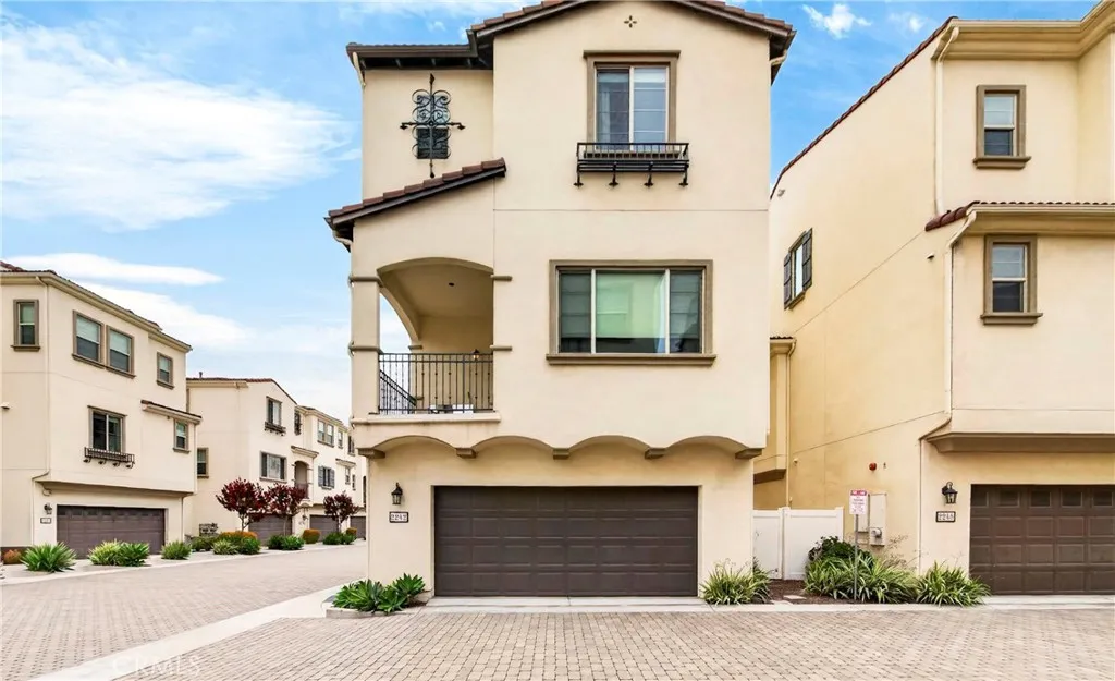 Anaheim, CA 92804