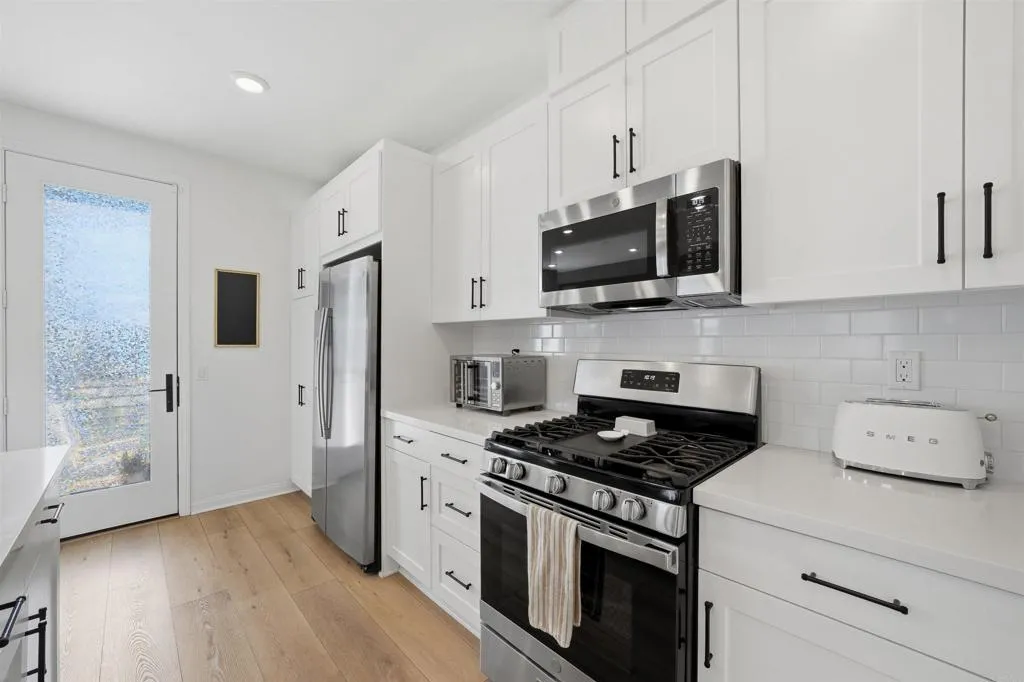 Photo #5: PTP2604072 Listing: Photo #5