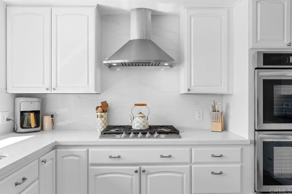 https://cdn.realtyfeed.com/cdn/127/306729301/0e043d41202d2da74d37fbdd4e993681.webp