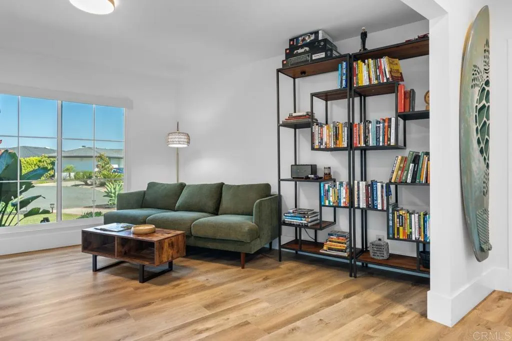 https://cdn.realtyfeed.com/cdn/127/306729301/7cdd0b0255a47fe2711b91ebcfd87cd1.webp