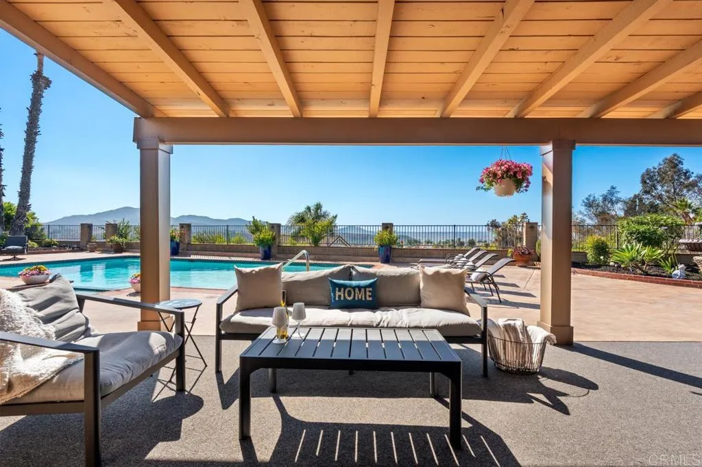 https://cdn.realtyfeed.com/cdn/127/306729301/9fdf74b7f1926651b306a7fb1051940f.webp