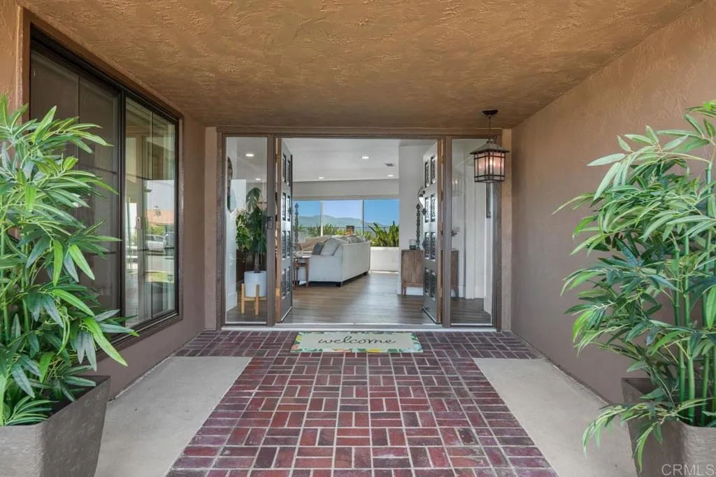 https://cdn.realtyfeed.com/cdn/127/306729301/c9a0b1615203507e423af4aa5bab252a.webp