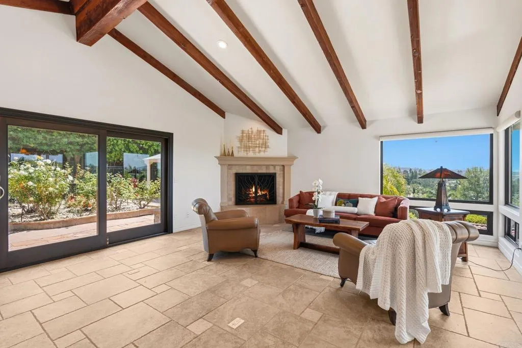 https://cdn.realtyfeed.com/cdn/127/306729333/5202c0b9fa9bfd9606a8e4d4a23b6489.webp