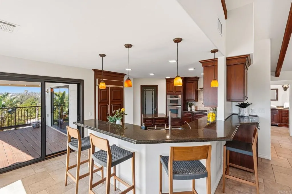 https://cdn.realtyfeed.com/cdn/127/306729333/a73aa47a63b384350890d3b687b0c3d1.webp