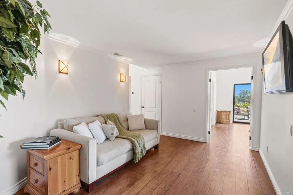 https://cdn.realtyfeed.com/cdn/127/306729333/a775449134bf319ecf361e6ca6f7dc49.webp