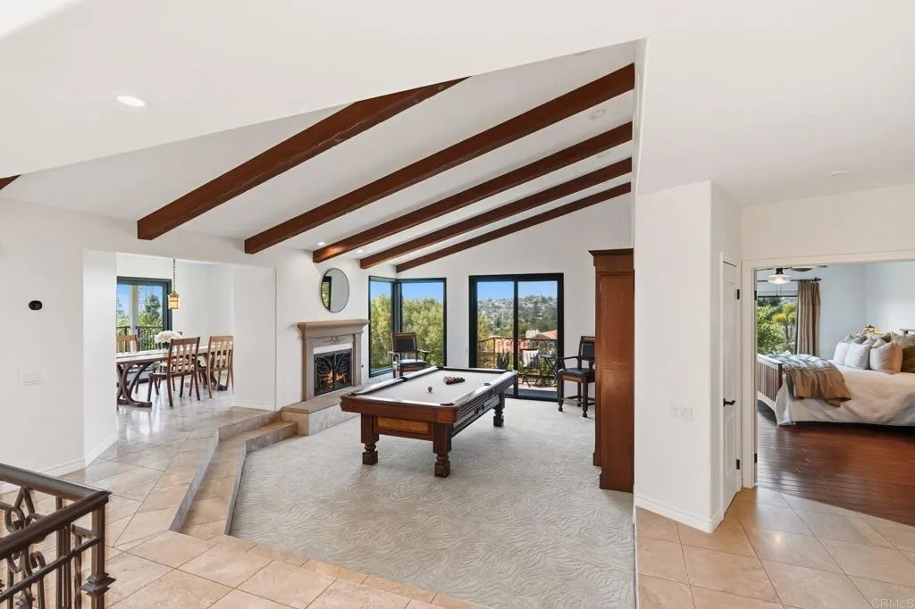 https://cdn.realtyfeed.com/cdn/127/306729333/cce72653e8118a10b8c5154a45301899.webp