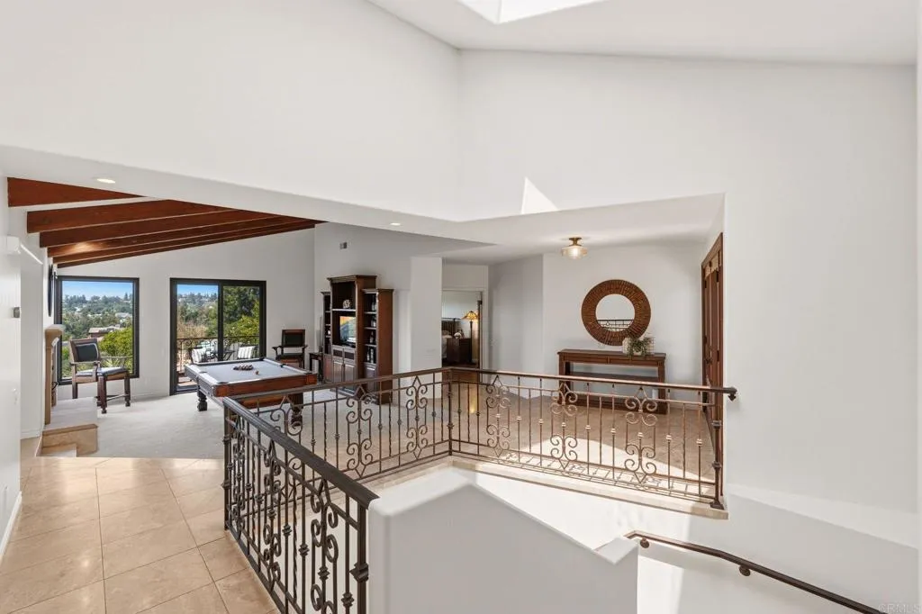 https://cdn.realtyfeed.com/cdn/127/306729333/fbc13e5234fc4a380d6dcb080e5c614e.webp