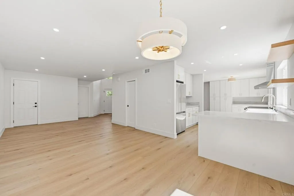 Photo #13: PTP2604080 Listing: Photo #13