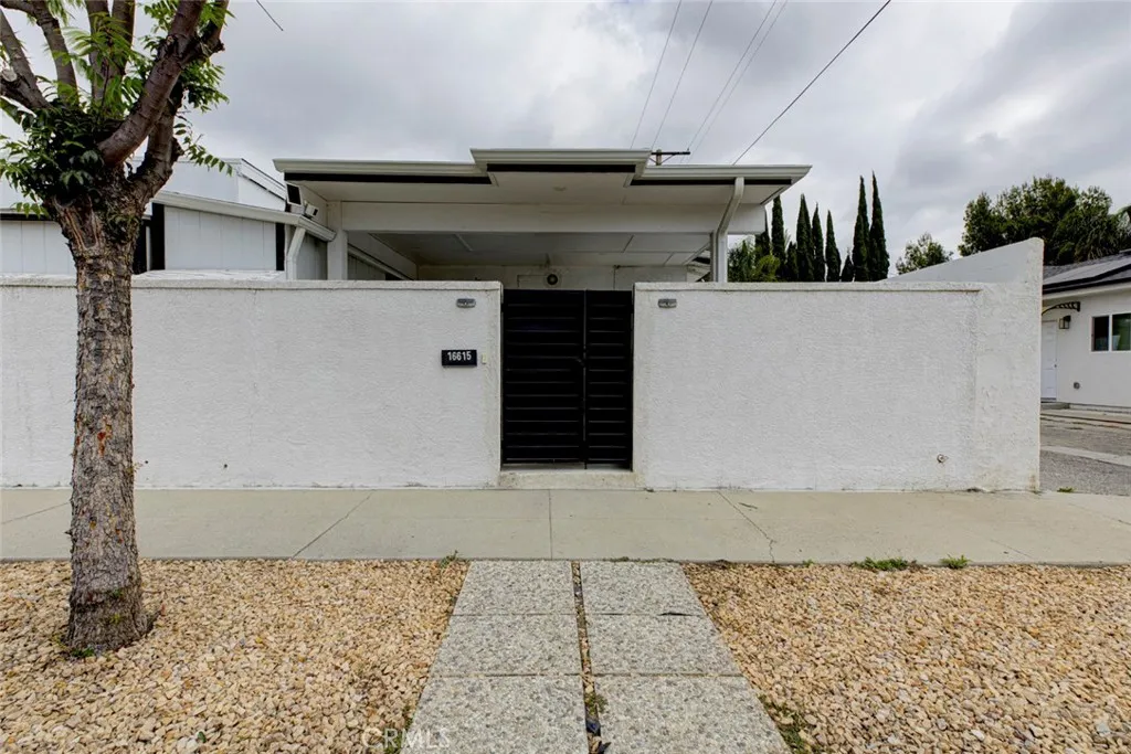 Granada Hills, CA 91344