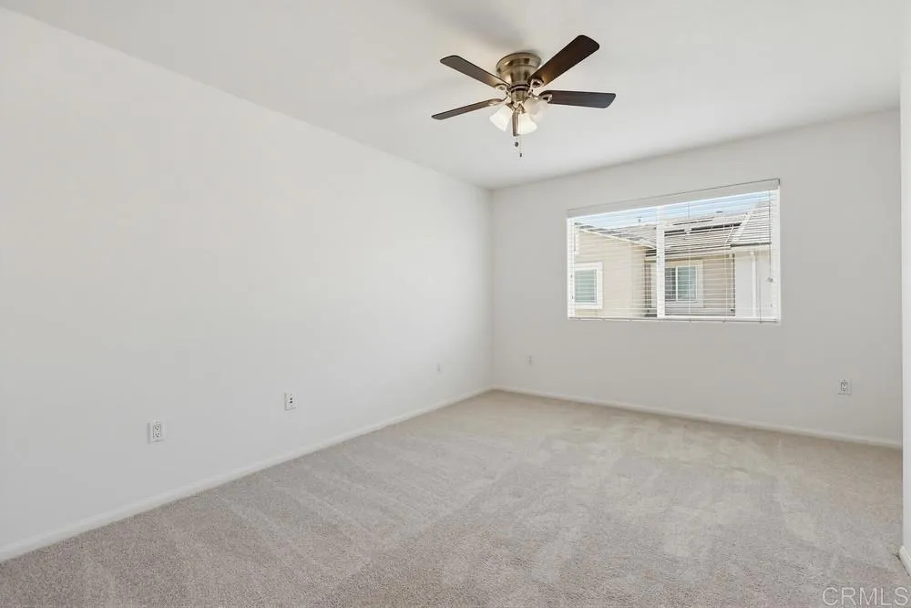 https://cdn.realtyfeed.com/cdn/127/306729466/c0a396e5fc08b677cc12c793275d3f0b.webp
