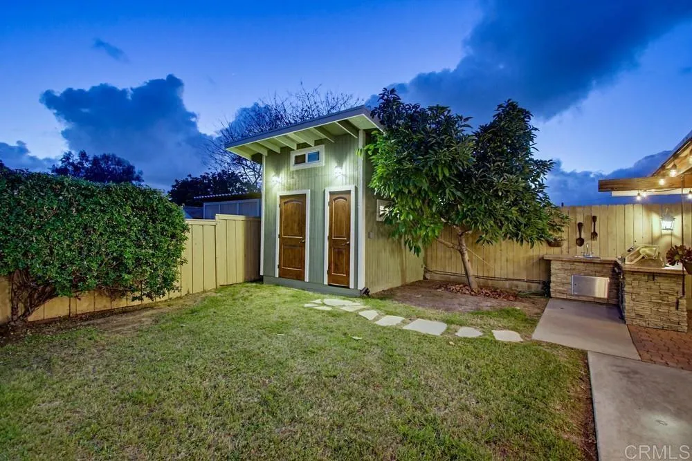 https://cdn.realtyfeed.com/cdn/127/306729501/37c20057d91f8e22a1ac60671bbed827.webp