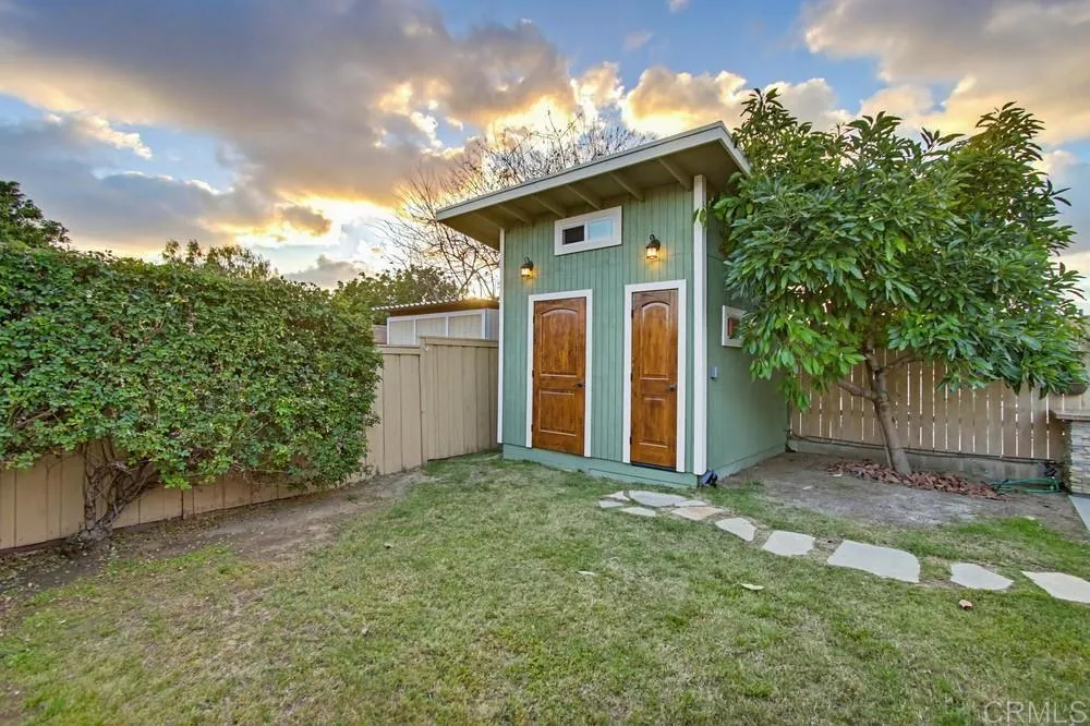 https://cdn.realtyfeed.com/cdn/127/306729501/3b8a523f90a53eba8f2766c821c5ea73.webp