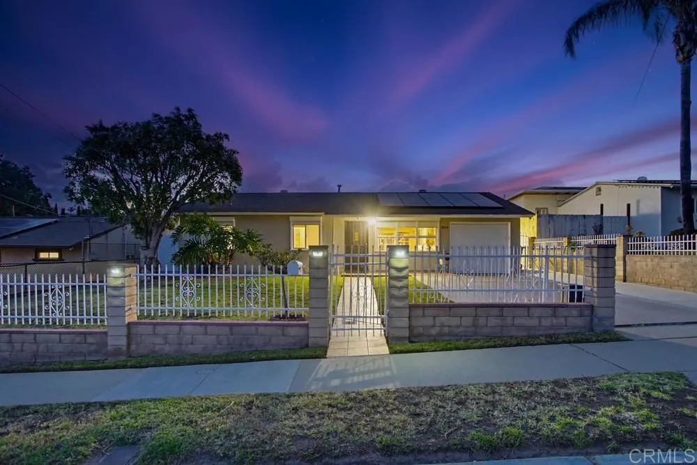 https://cdn.realtyfeed.com/cdn/127/306729501/58eec45284502e4dbb0a3ca54ee6523f.webp