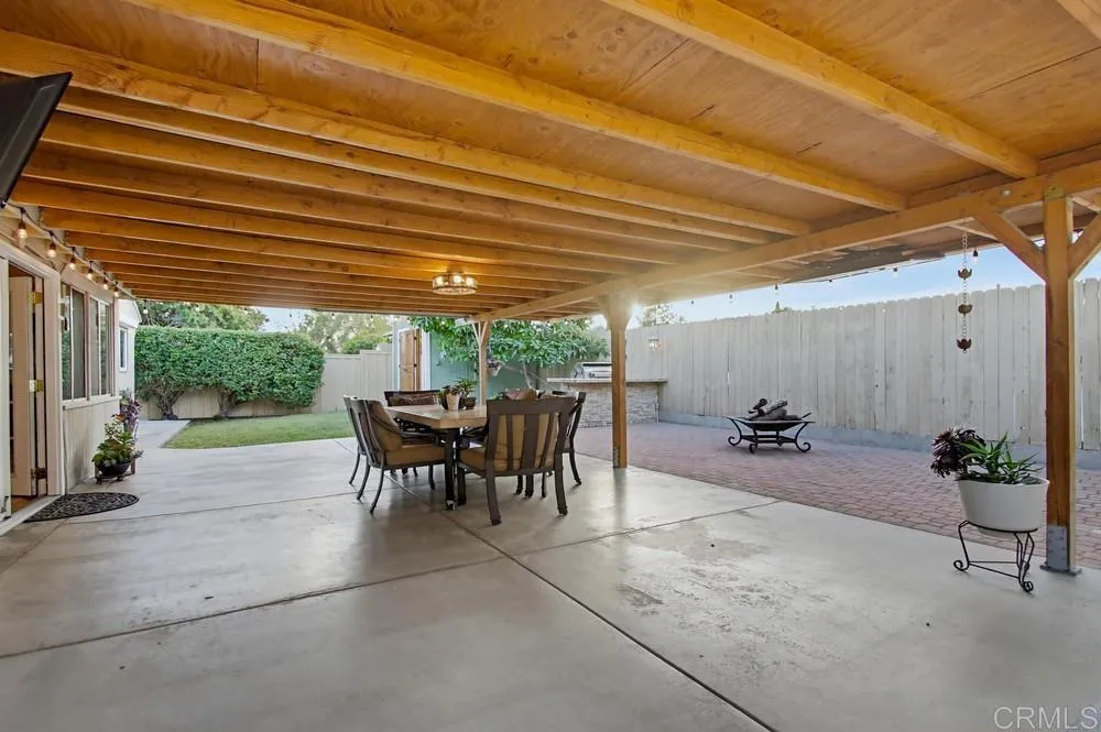 https://cdn.realtyfeed.com/cdn/127/306729501/658c30f602c43e7f8e49b97642c58088.webp