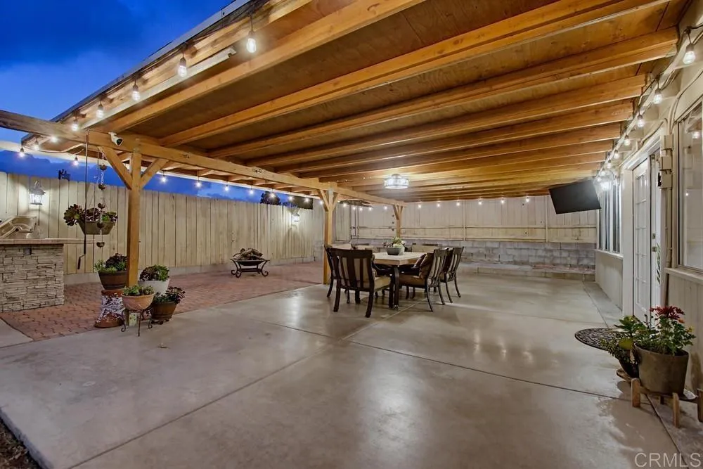 https://cdn.realtyfeed.com/cdn/127/306729501/d674e30e5fe65e5701056fa0a3905f73.webp