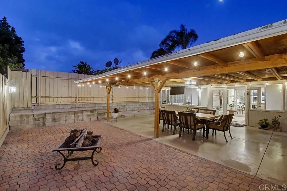 https://cdn.realtyfeed.com/cdn/127/306729501/e904b7582e94a630400d18e8e097e08f.webp