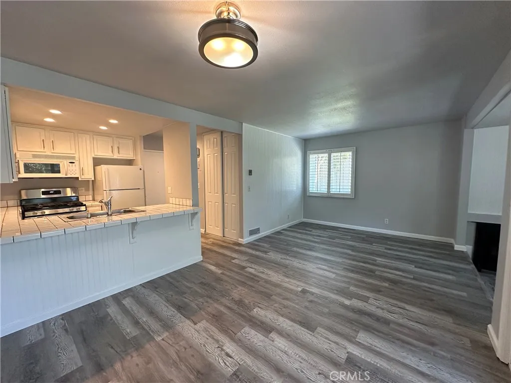 Huntington Beach, CA 92649
