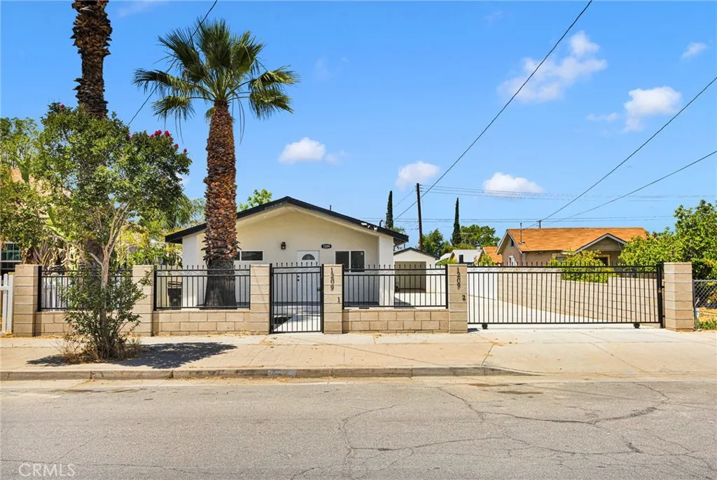 Redlands, CA 92374