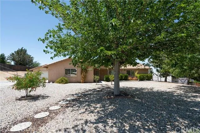 Apple Valley, CA 92307