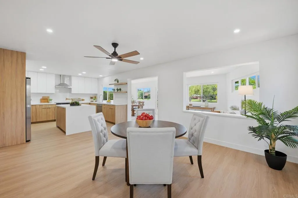 https://cdn.realtyfeed.com/cdn/127/306729543/f2309c79c61f0f557e07b519f3c7d1f1.webp